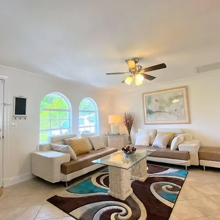 Cheerfull 4/Bed/ 3 Bath / Pool / Best Location North North Naples Esterno foto
